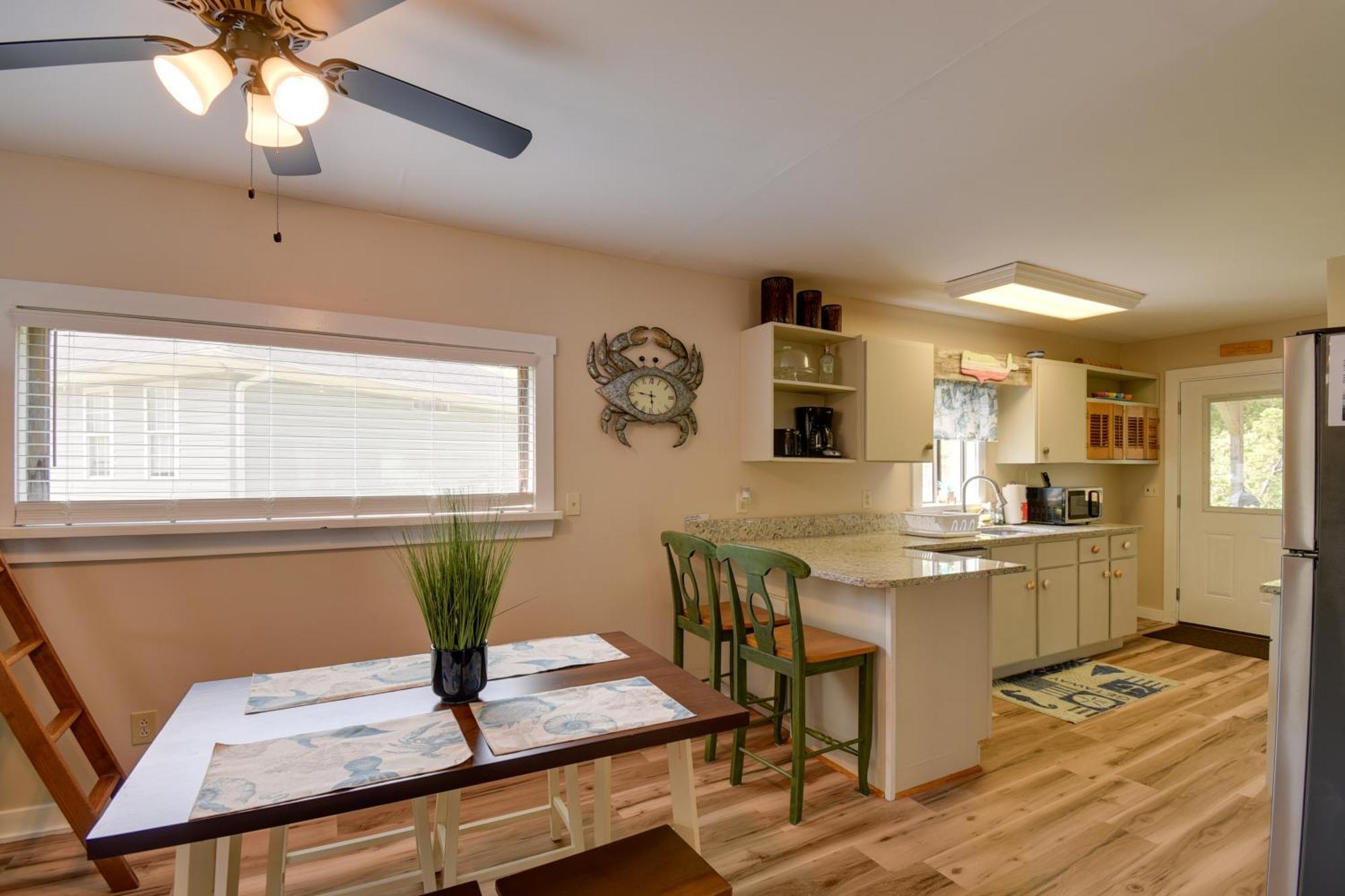 Ocean Isle Apartment With Balcony, 1 Mi To Beach! Ocean Isle Beach Zewnętrze zdjęcie